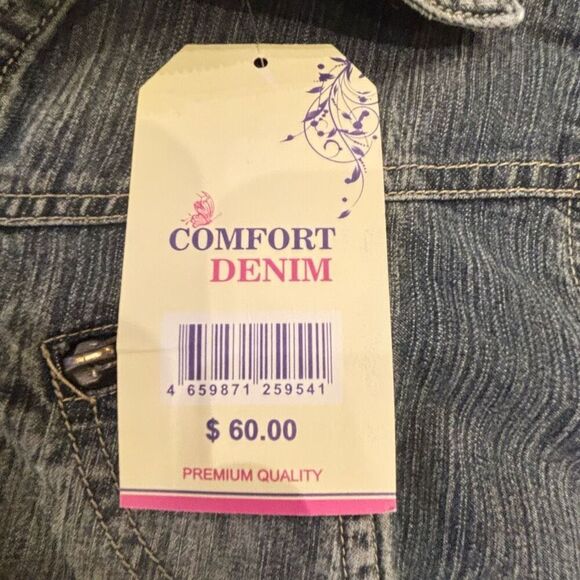 Comfort Denim women’s Distressed Jean Jacket Size M - Picture 5 of 15
